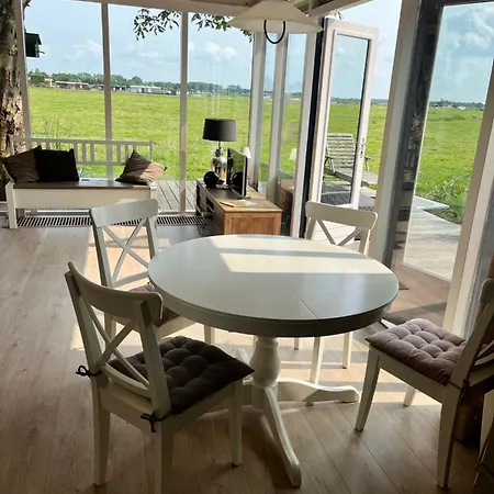 Vakantiehuis Field View Warmond