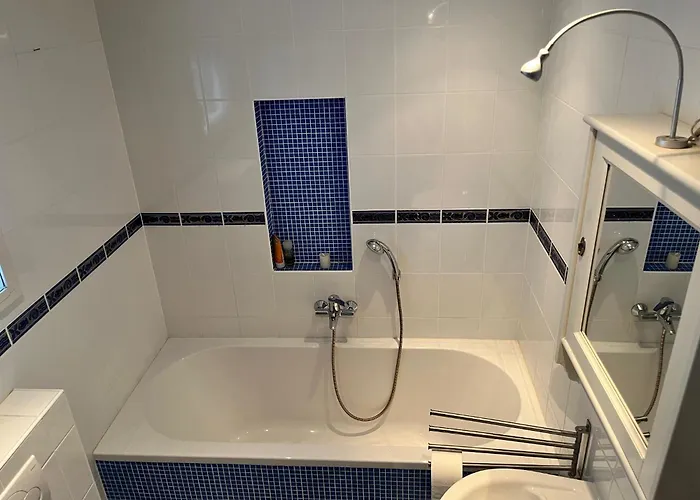 Tatil Evi Field View