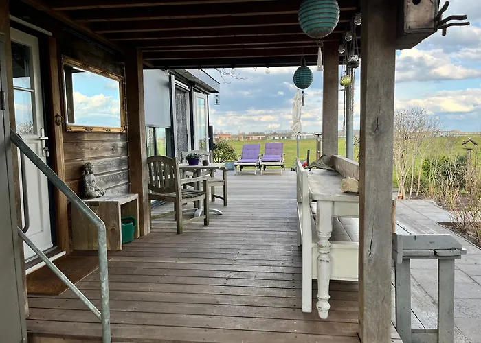 Field View Tatil Evi